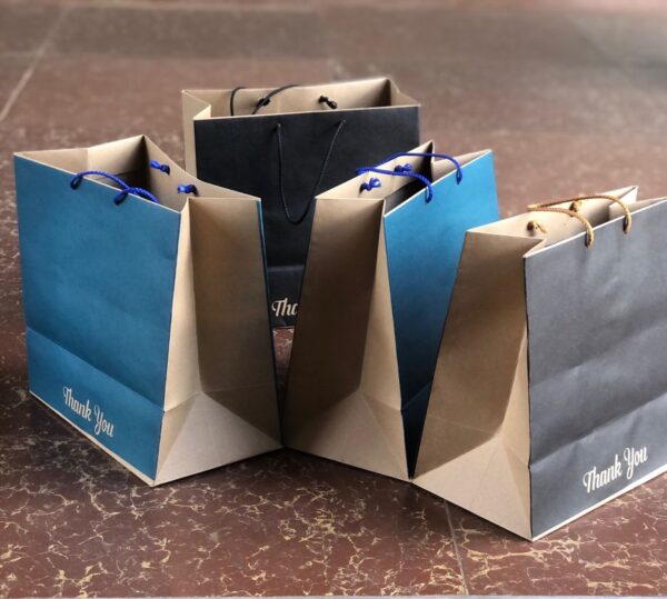 KRAFT PAPER BAG WITH HANDLES